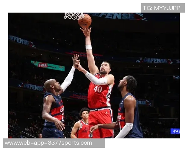 快船队飞往多伦多遭遇航班延误近十小时球员心情受影响